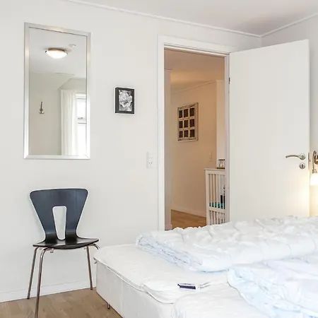 Apartament Awesome In With House Sea View *